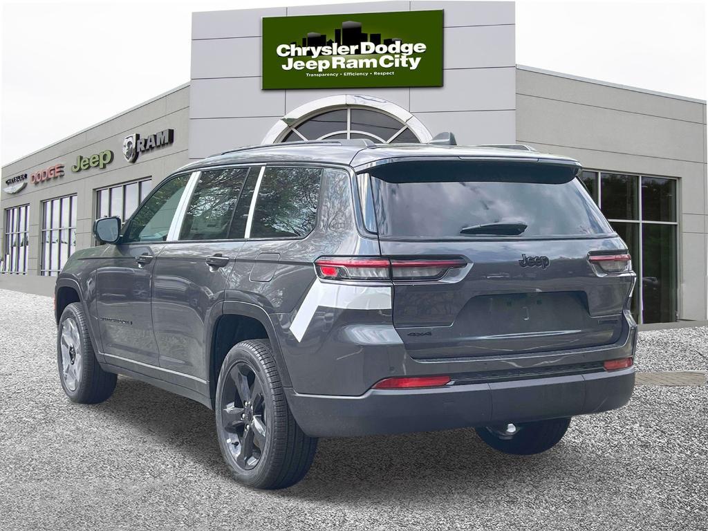 new 2024 Jeep Grand Cherokee L car, priced at $58,385