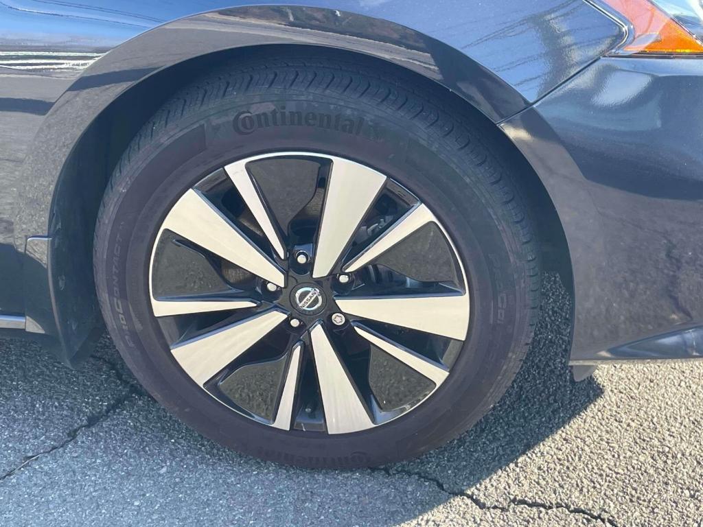 used 2021 Nissan Altima car