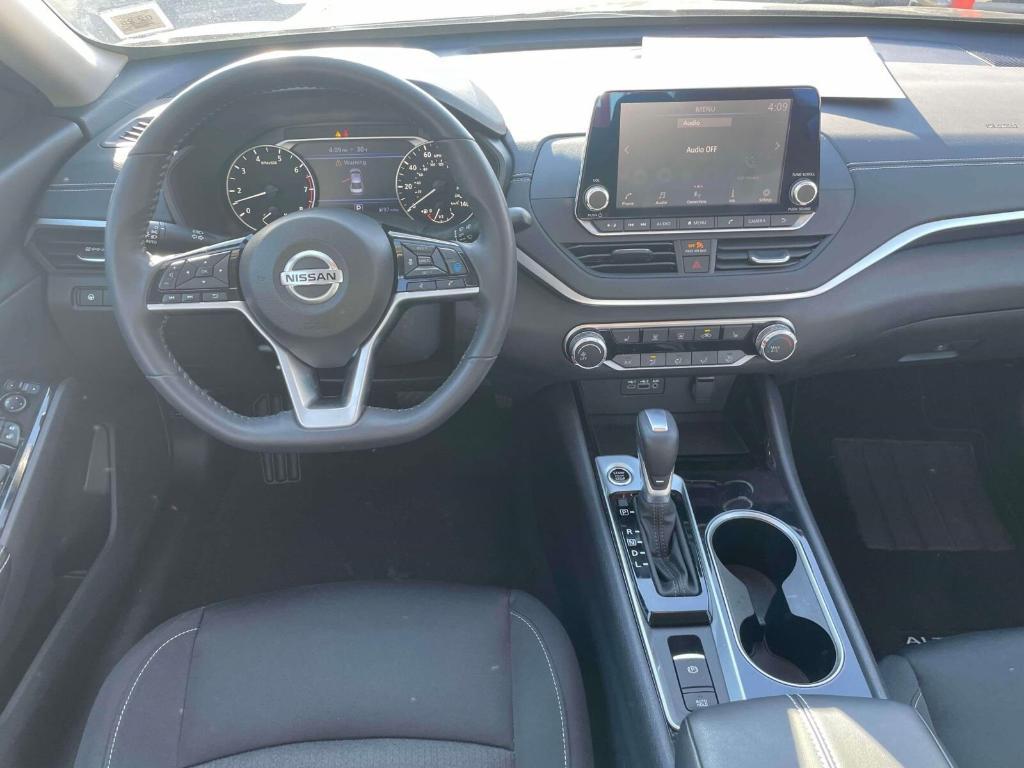 used 2021 Nissan Altima car