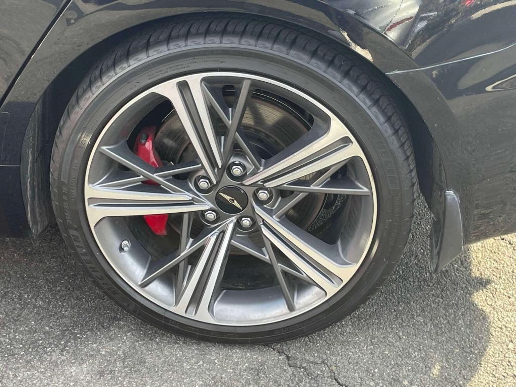 used 2024 Genesis G70 car