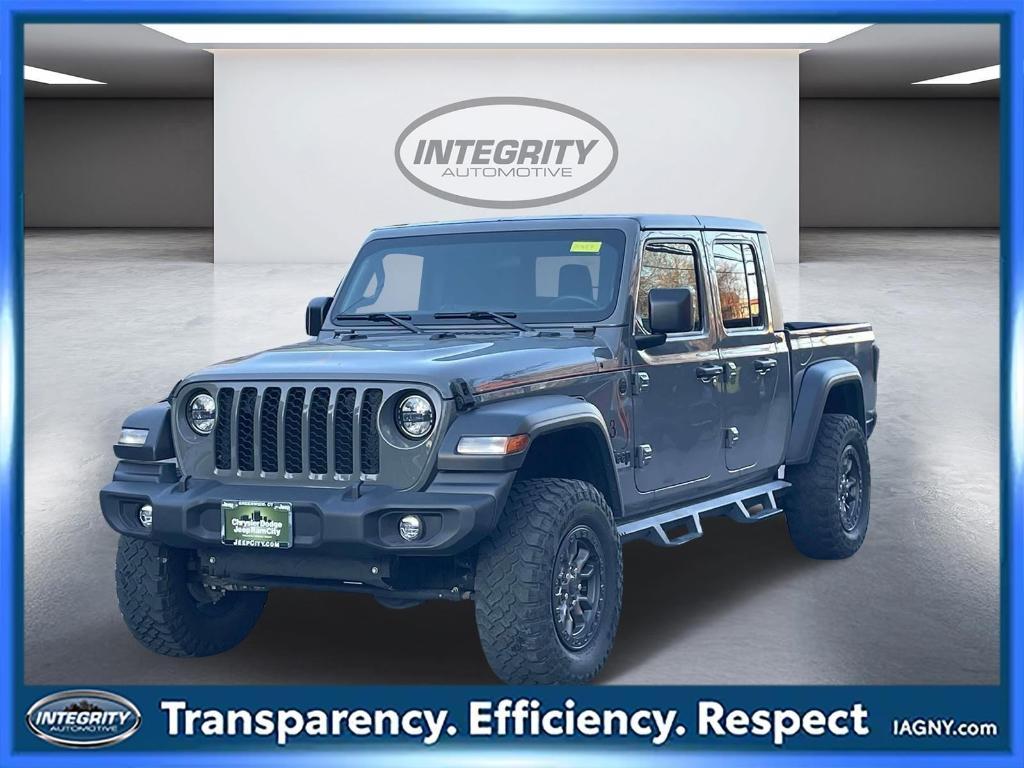 used 2021 Jeep Gladiator car, priced at $30,286