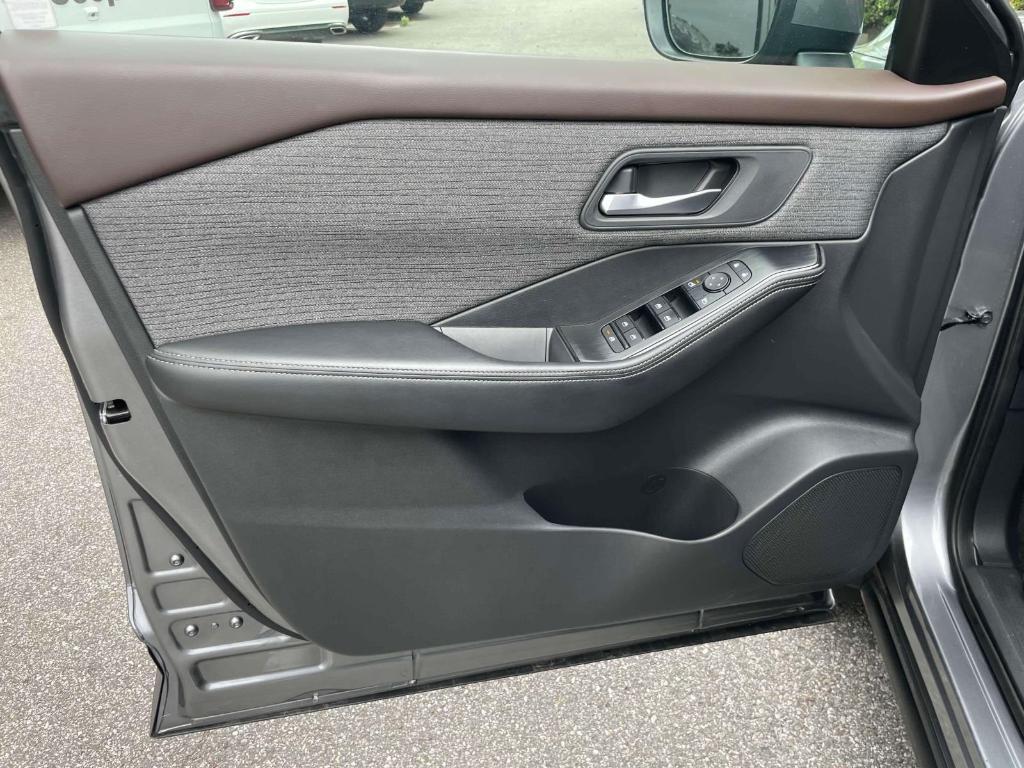 used 2021 Nissan Rogue car, priced at $21,980