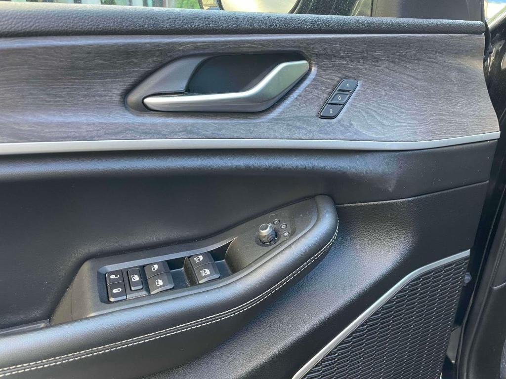 used 2022 Jeep Grand Cherokee L car, priced at $32,777
