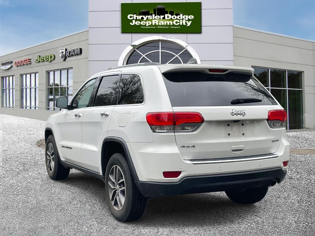 used 2018 Jeep Grand Cherokee car, priced at $20,000