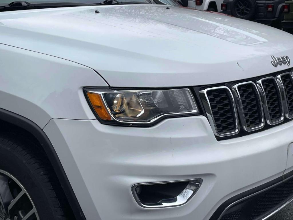 used 2018 Jeep Grand Cherokee car, priced at $20,000