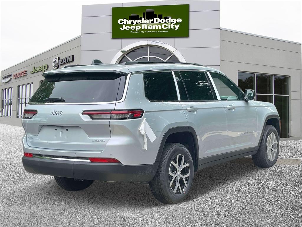 new 2024 Jeep Grand Cherokee L car, priced at $54,910