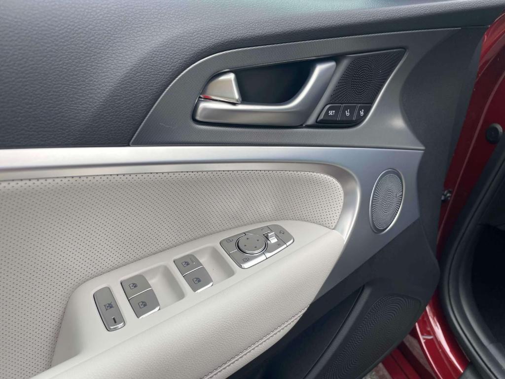used 2025 Genesis G70 car, priced at $48,898