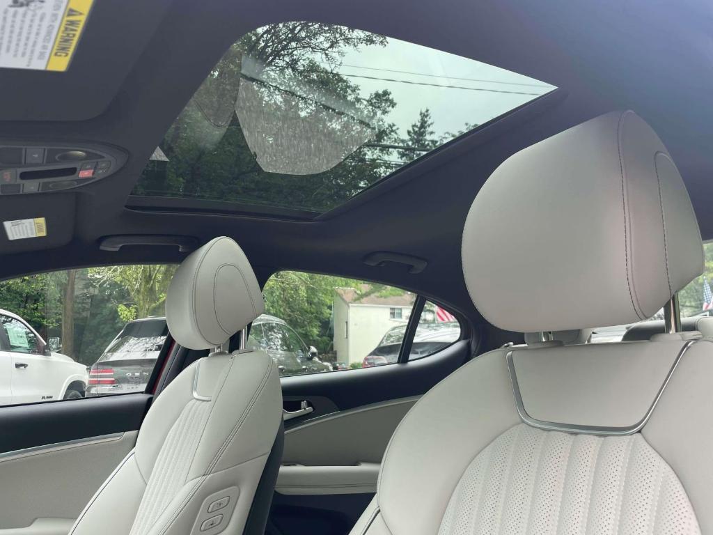 used 2025 Genesis G70 car, priced at $48,898