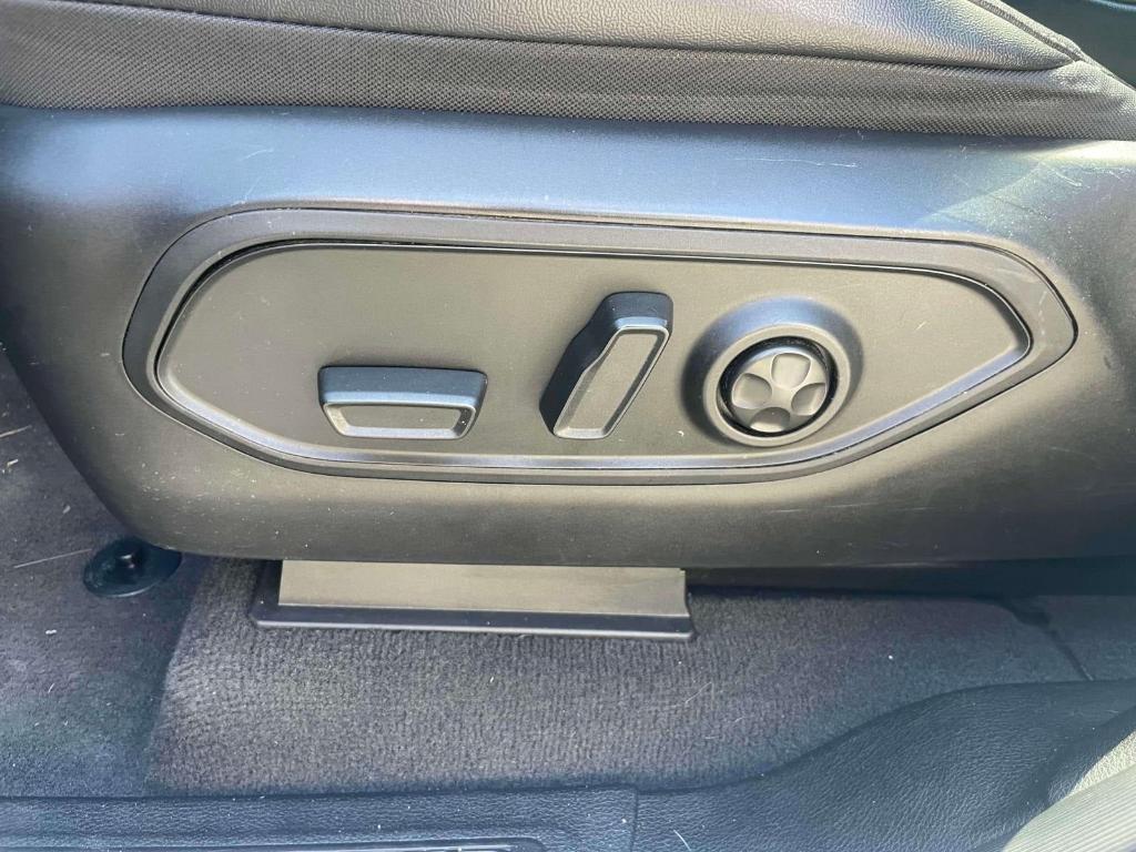 used 2022 Jeep Grand Cherokee L car, priced at $32,225