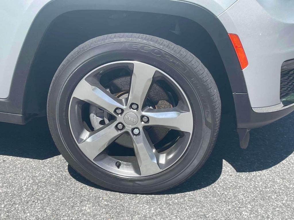 used 2022 Jeep Grand Cherokee L car, priced at $32,225