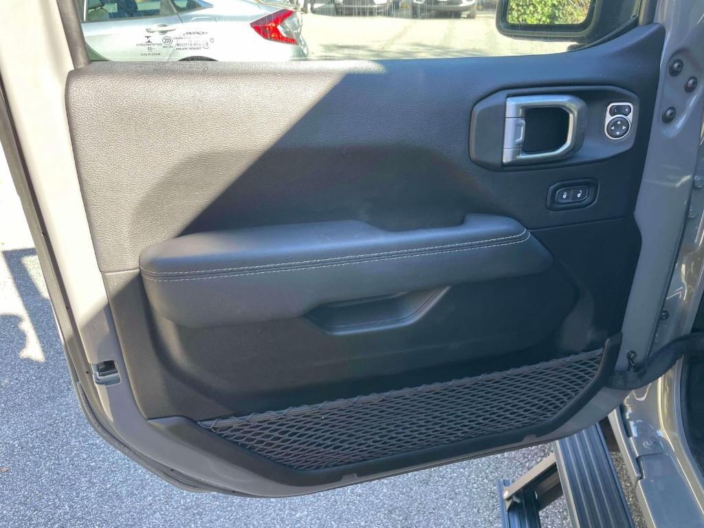 used 2022 Jeep Wrangler Unlimited car, priced at $35,799