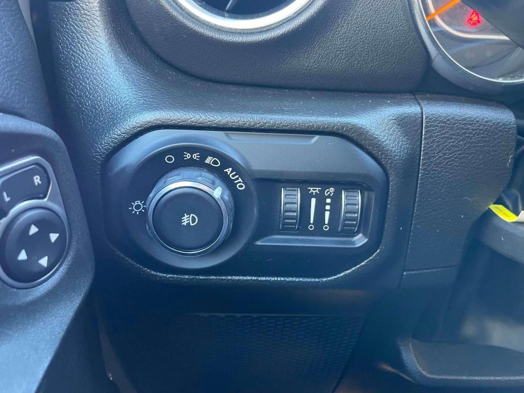 used 2022 Jeep Wrangler Unlimited car, priced at $35,799