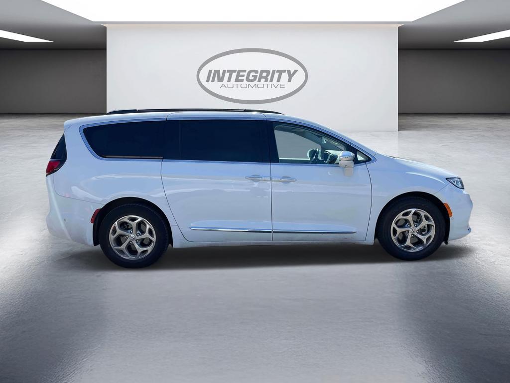 used 2022 Chrysler Pacifica car, priced at $25,549