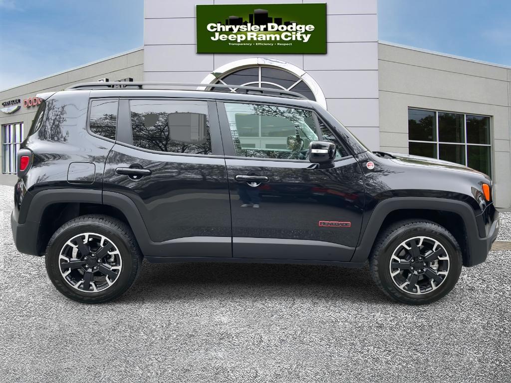 used 2023 Jeep Renegade car, priced at $24,998