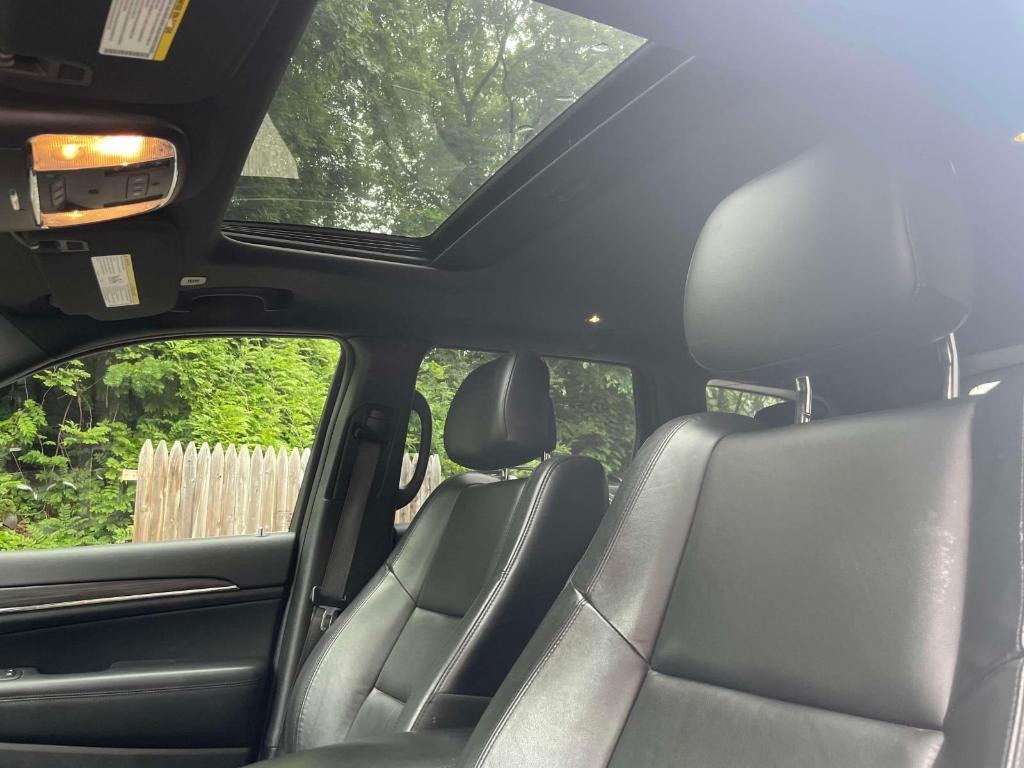 used 2022 Jeep Grand Cherokee WK car, priced at $28,998