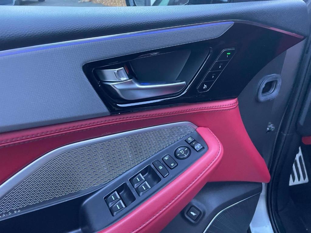 used 2024 Acura MDX car, priced at $45,000