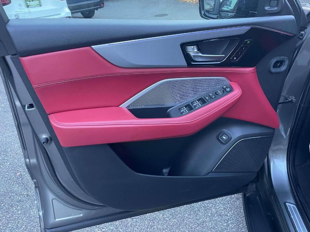 used 2024 Acura MDX car, priced at $45,000