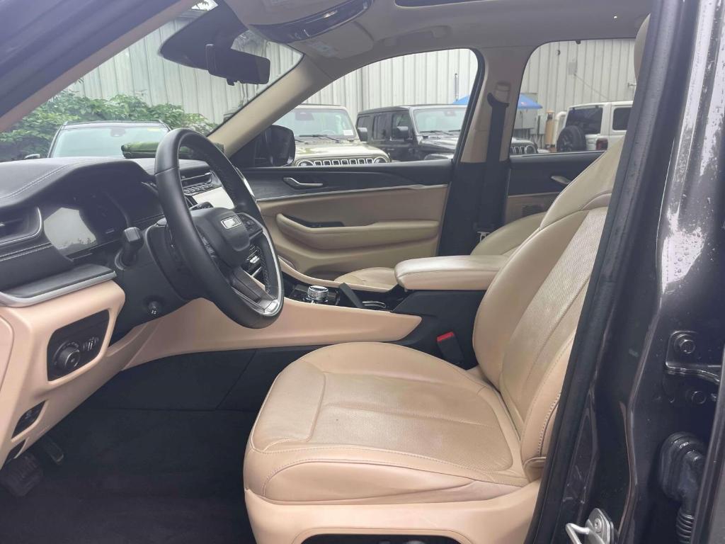 used 2022 Jeep Grand Cherokee car, priced at $34,488