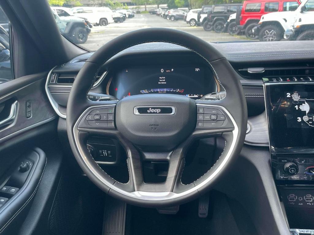 new 2024 Jeep Grand Cherokee car, priced at $55,435