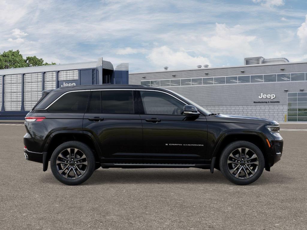 new 2025 Jeep Grand Cherokee car, priced at $64,385