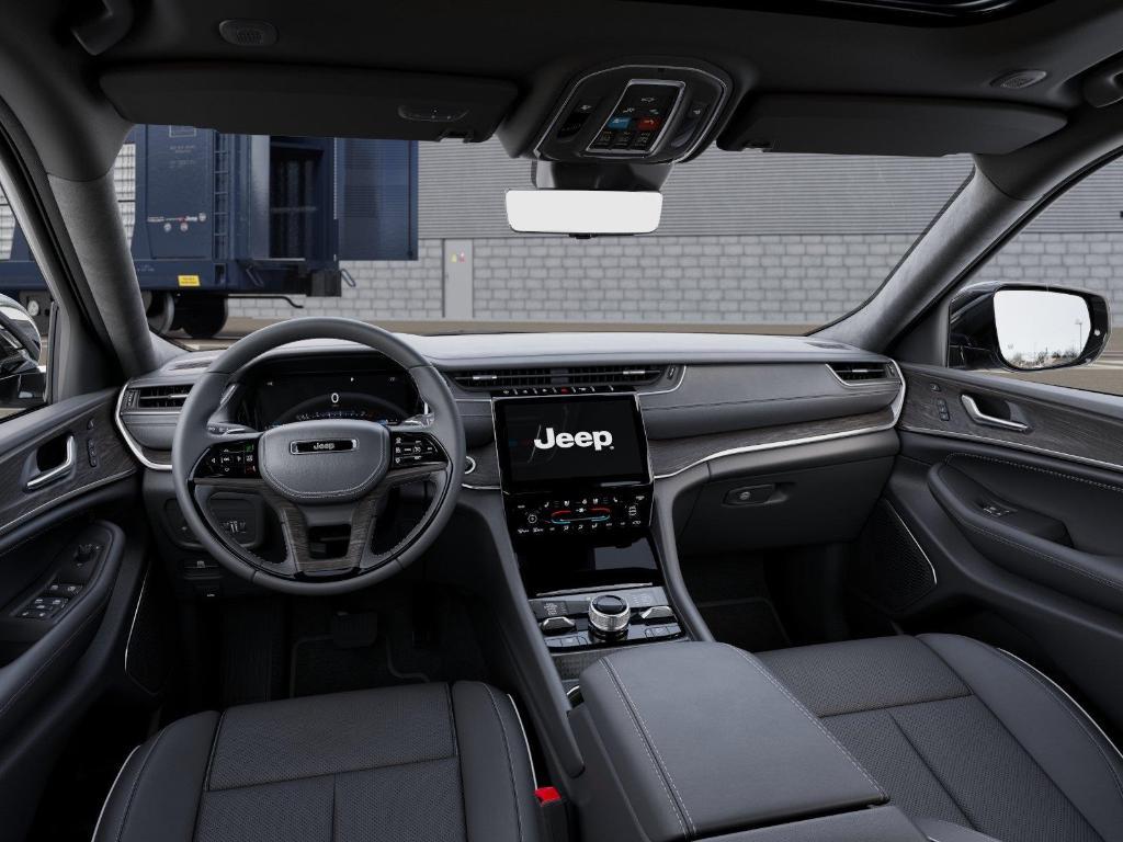 new 2025 Jeep Grand Cherokee car, priced at $64,385