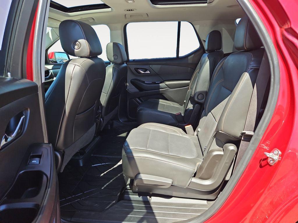 used 2020 Chevrolet Traverse car, priced at $25,500