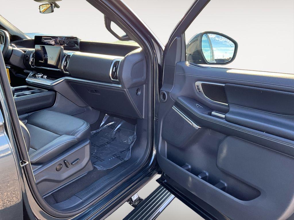 new 2025 Ford Expedition Max car, priced at $84,510