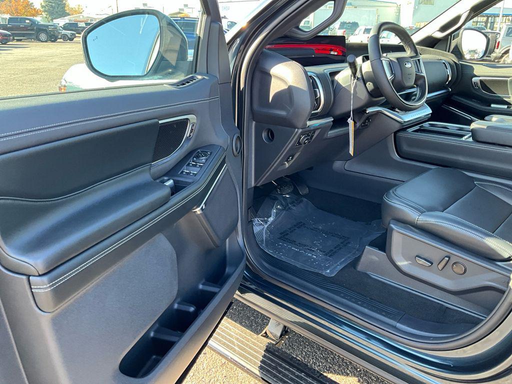 new 2025 Ford Expedition Max car, priced at $84,510