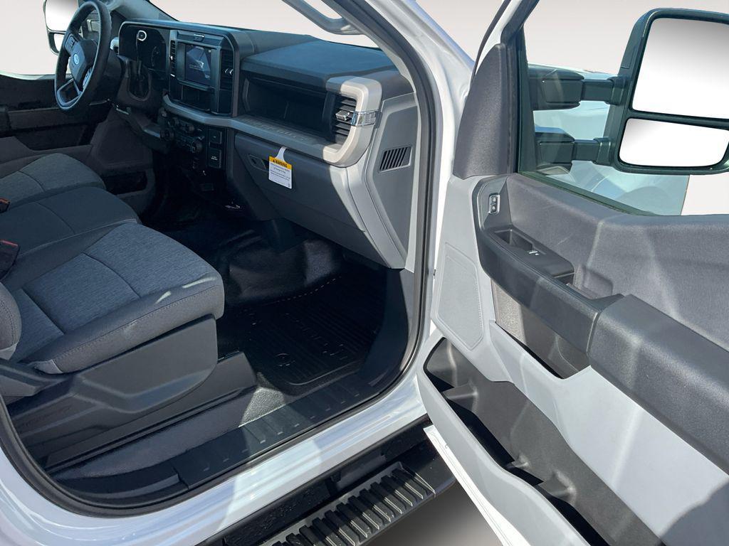 new 2026 Ford F-350 car, priced at $66,580