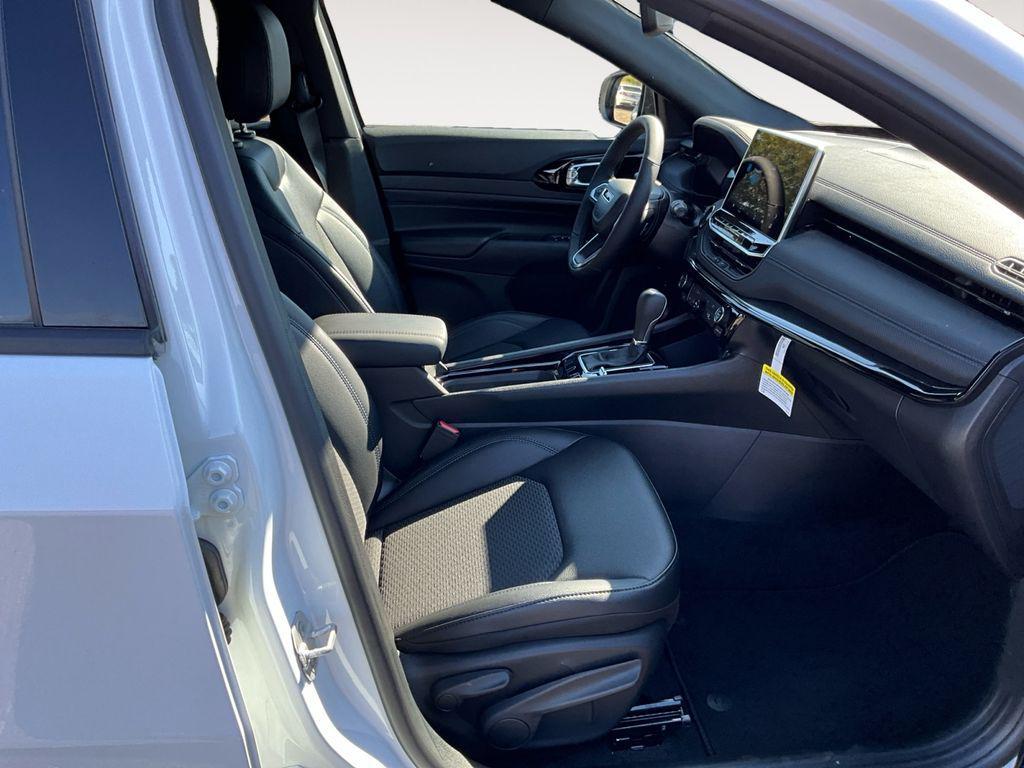 new 2026 Jeep Compass car, priced at $29,100