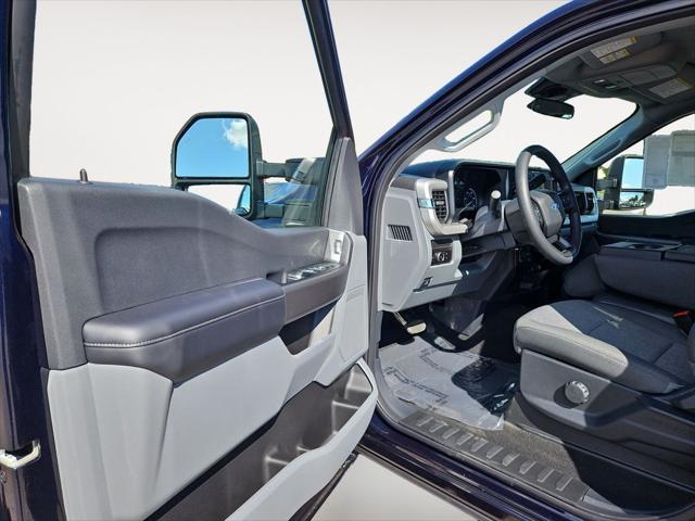 new 2025 Ford F-250 car, priced at $65,211