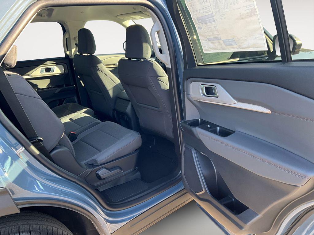 new 2025 Ford Explorer car, priced at $43,350