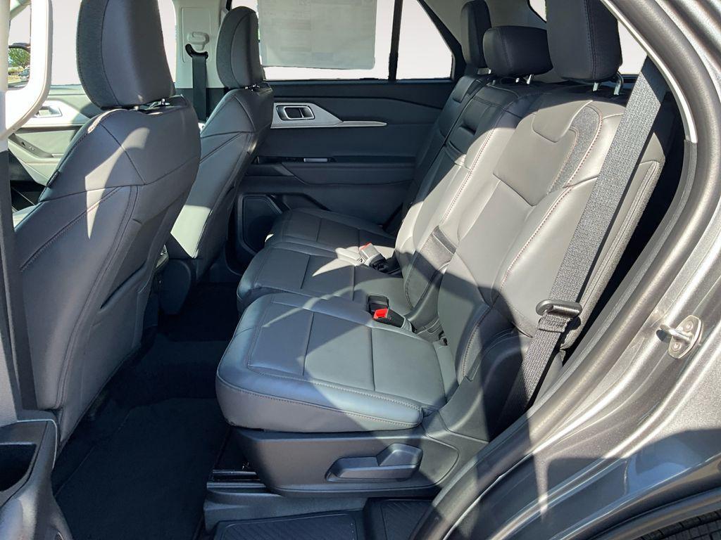new 2025 Ford Explorer car, priced at $45,940