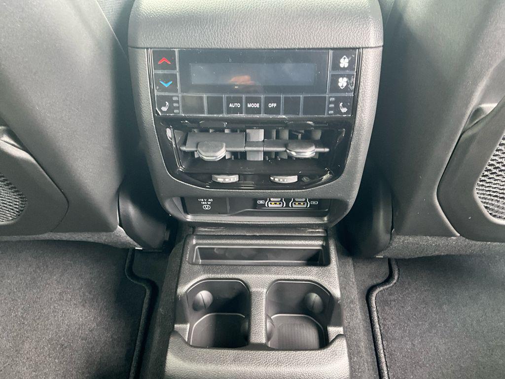 new 2025 Jeep Grand Cherokee L car, priced at $47,722