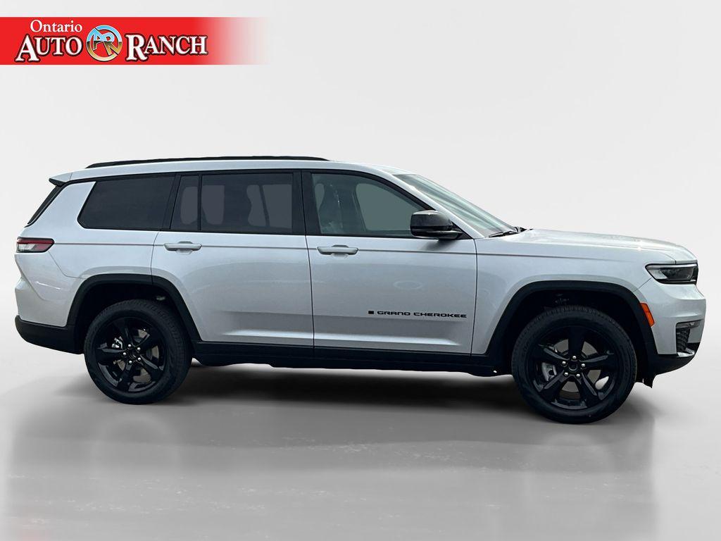new 2025 Jeep Grand Cherokee L car, priced at $47,722