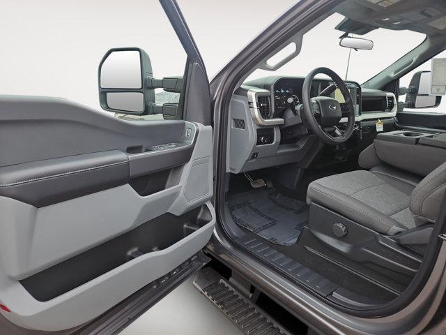 new 2024 Ford F-250 car, priced at $73,270