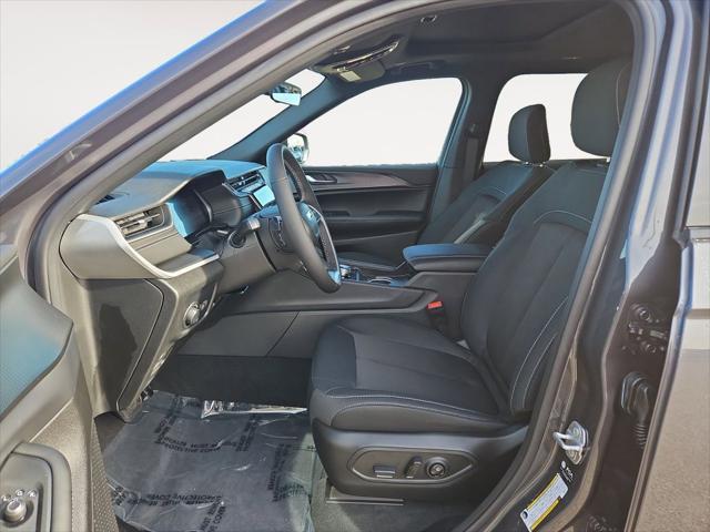 new 2025 Jeep Grand Cherokee L car, priced at $41,717