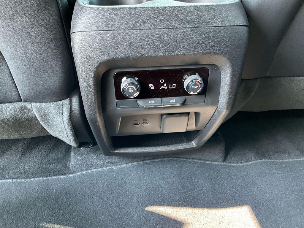 used 2024 Chevrolet Traverse car, priced at $52,500