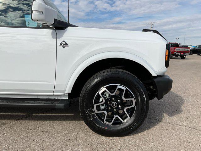 new 2024 Ford Bronco car, priced at $48,925