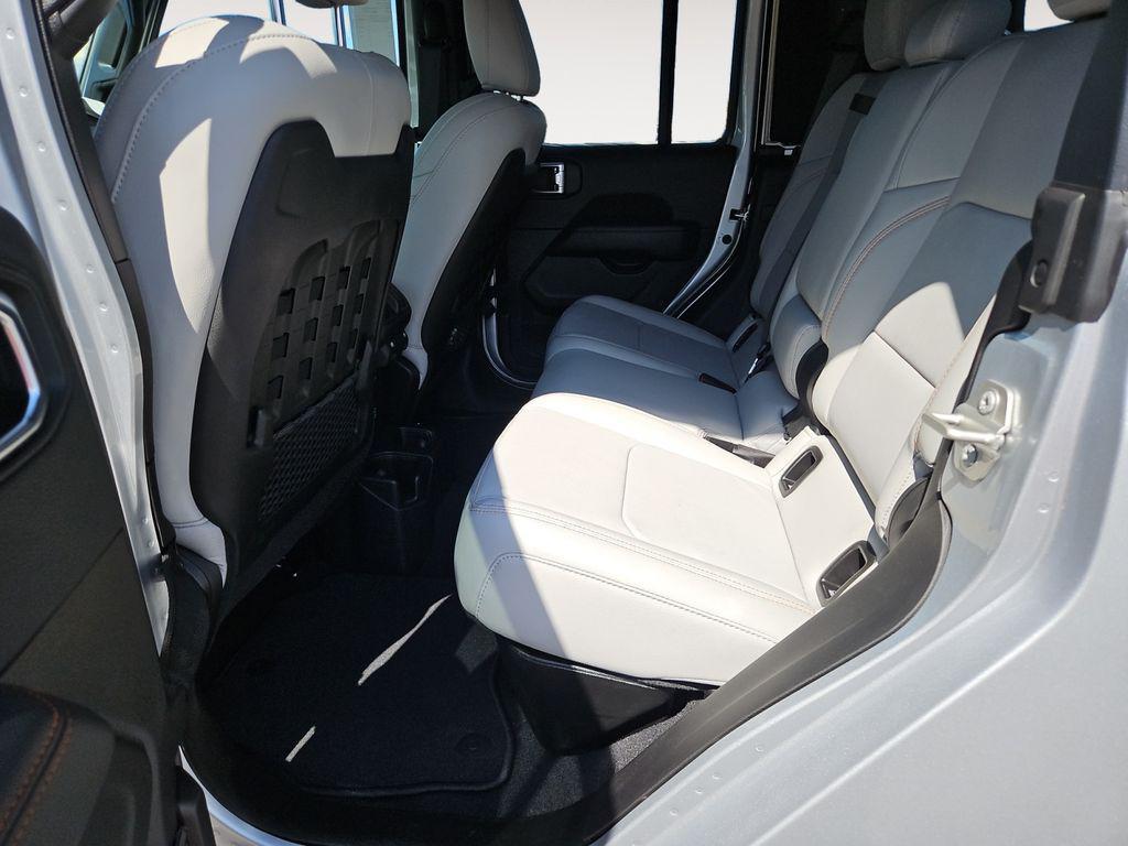 new 2023 Jeep Gladiator car, priced at $53,450