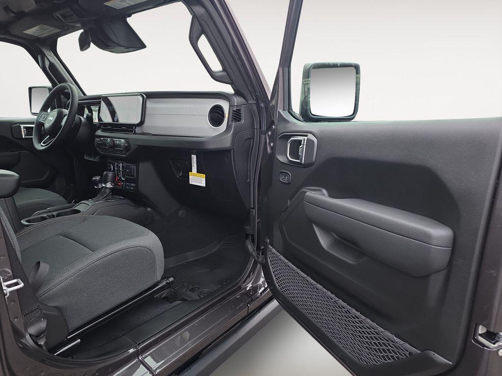 new 2026 Jeep Wrangler car, priced at $47,600