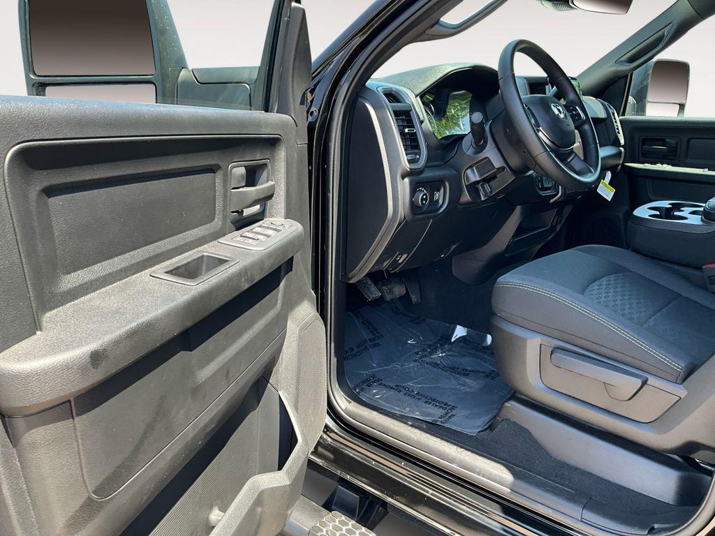 new 2025 Ram 2500 car, priced at $58,700