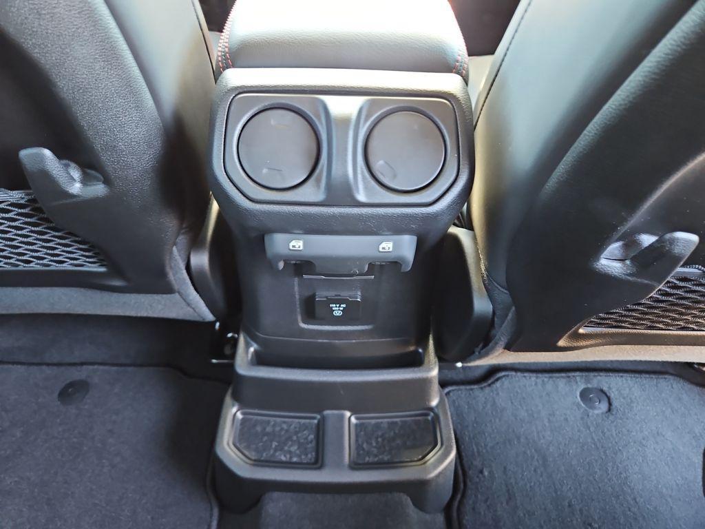 new 2025 Jeep Wrangler car, priced at $59,190