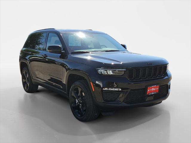 new 2025 Jeep Grand Cherokee car, priced at $47,015