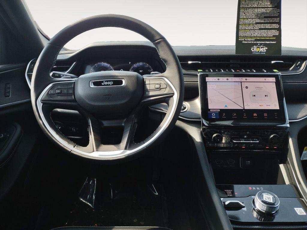 new 2025 Jeep Grand Cherokee car, priced at $49,490