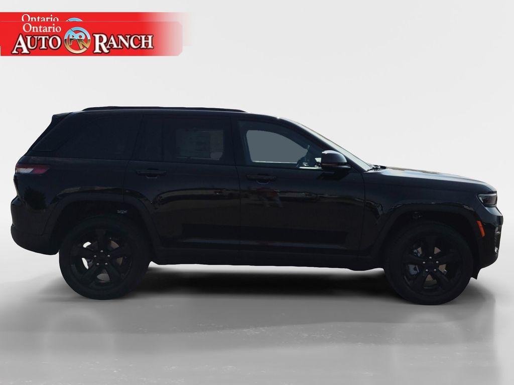 new 2025 Jeep Grand Cherokee car, priced at $49,490