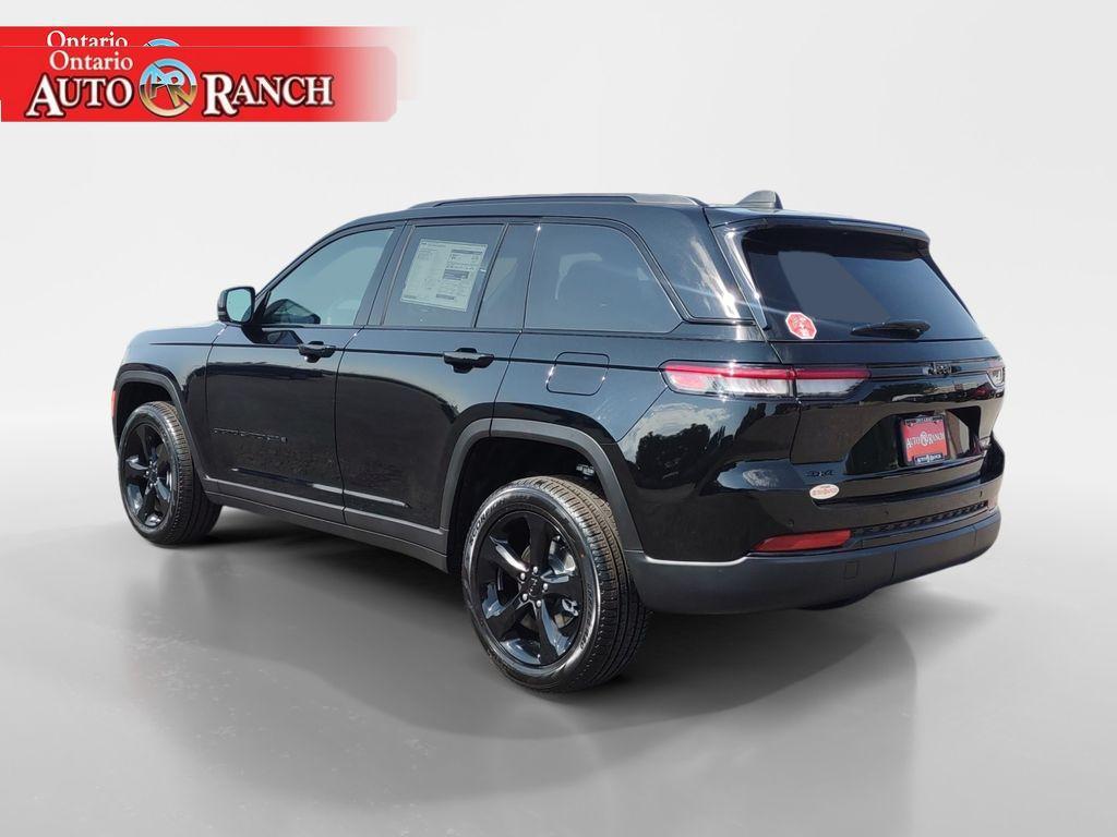 new 2025 Jeep Grand Cherokee car, priced at $49,490