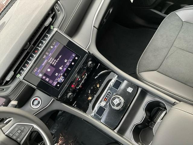 new 2025 Jeep Grand Cherokee L car, priced at $44,323