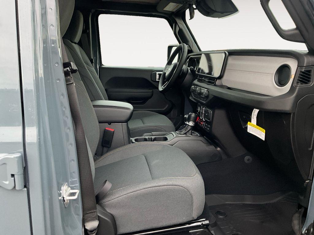 new 2026 Jeep Wrangler car, priced at $47,100