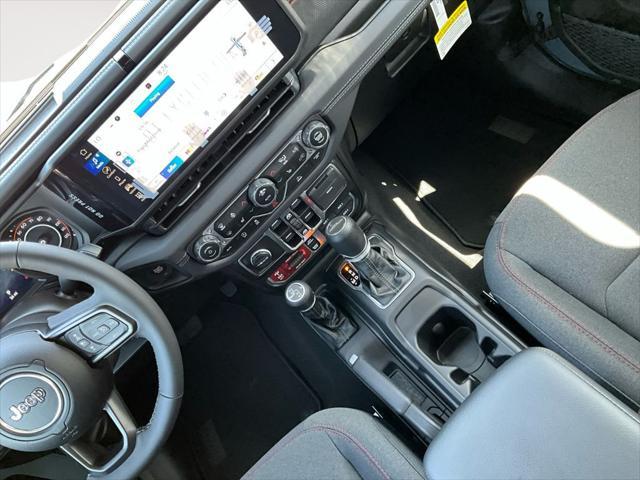 new 2025 Jeep Gladiator car, priced at $55,015